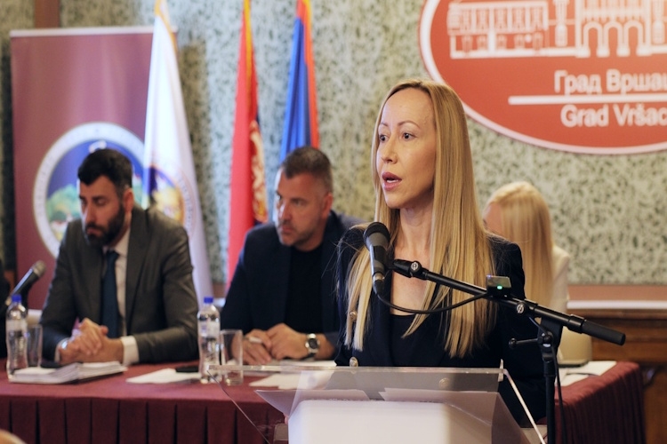 ВРШАЦ ПРЕУЗИМА ЕНЕРГЕТСКУ БУДУЋНОСТ: СТРАТЕШКОМ ОДЛУКОМ ОБЕЗБЕЂЕНИ ТЕМ...